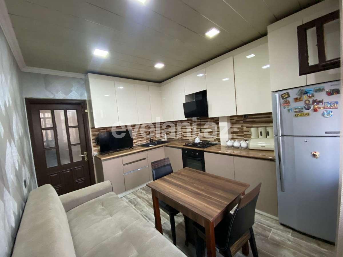 Rent, old building, 2 room, 60 m², Baku, Binagadi r, 9-th microdistrict d.