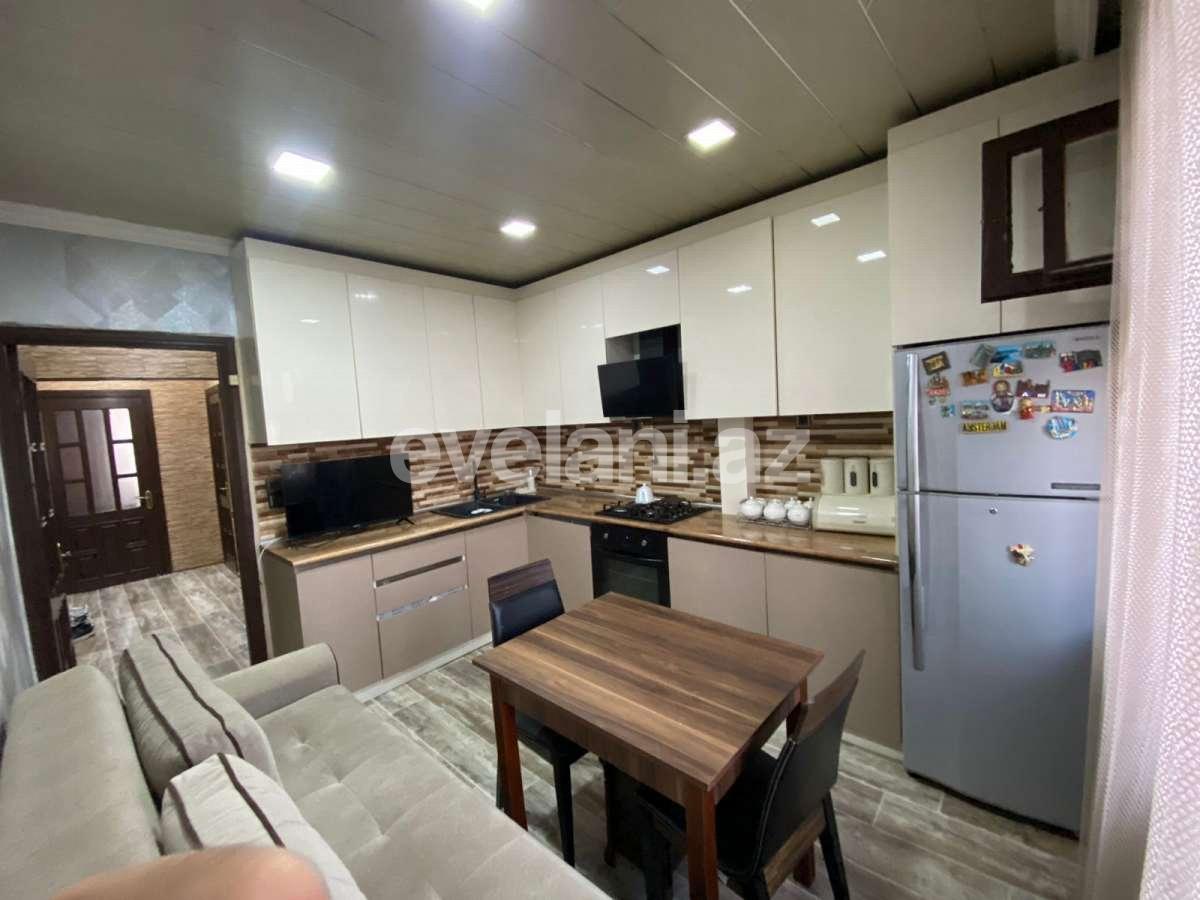 Rent, old building, 2 room, 60 m², Baku, Binagadi r, 9-th microdistrict d.