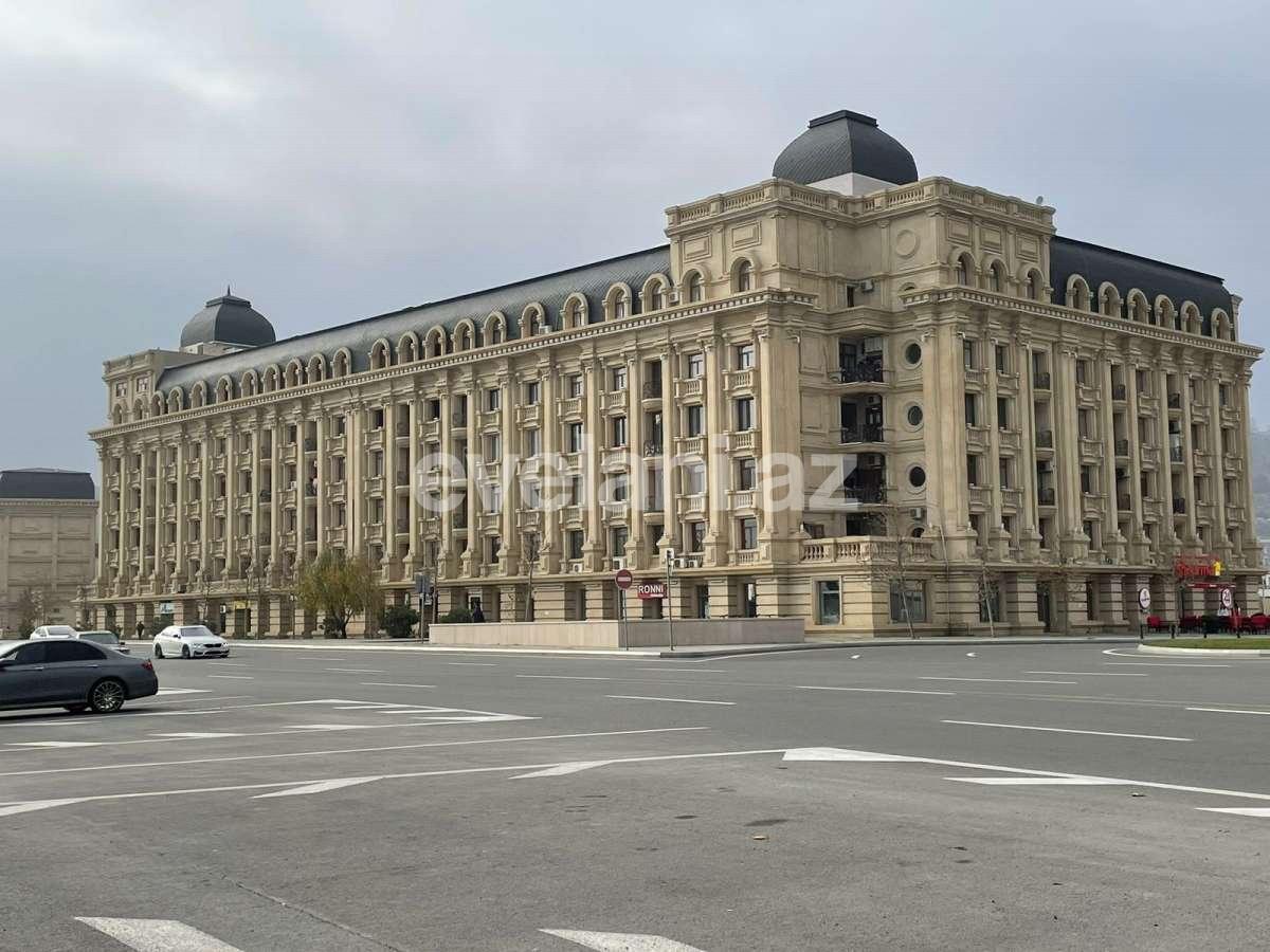 Satılır, yeni tikili, 6 otaqlı, 400 m², Bakı, Səbail r, Bayıl q.