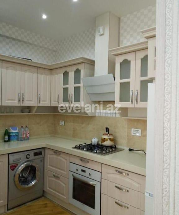 Kirayə verilir, yeni tikili, 2 otaqlı, 65 m², Bakı, Nəsimi r, 28 may m.