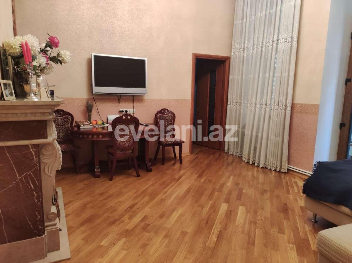 Satılır, köhnə tikili, 5 otaqlı, 130 m², Bakı, Nəsimi r, Nizami m.
