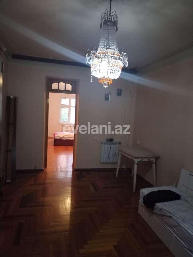 Satılır, köhnə tikili, 5 otaqlı, 140 m², Bakı, Binəqədi r, Biləcəri q.