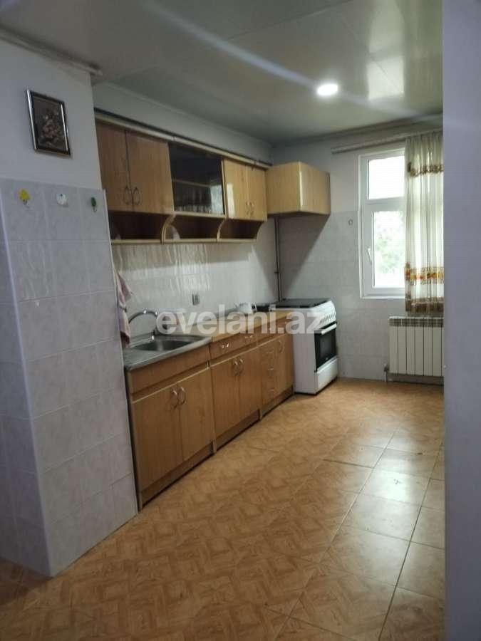 Satılır, köhnə tikili, 5 otaqlı, 140 m², Bakı, Binəqədi r, Biləcəri q.