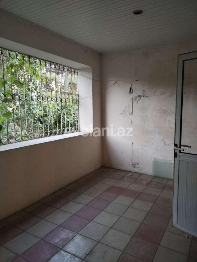 Satılır, köhnə tikili, 5 otaqlı, 140 m², Bakı, Binəqədi r, Biləcəri q.