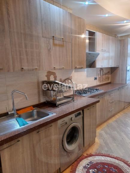 Kirayə verilir, köhnə tikili, 2 otaqlı, 135 m², Bakı, Yasamal r, Yasamal q, İnşaatçılar m.