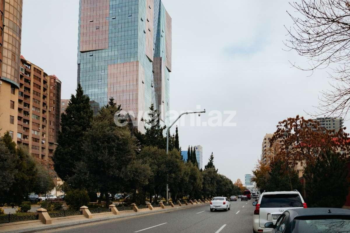 Satılır, köhnə tikili, 4 otaqlı, 80 m², Bakı, Xətai r, Şah İsmayıl Xətai m.