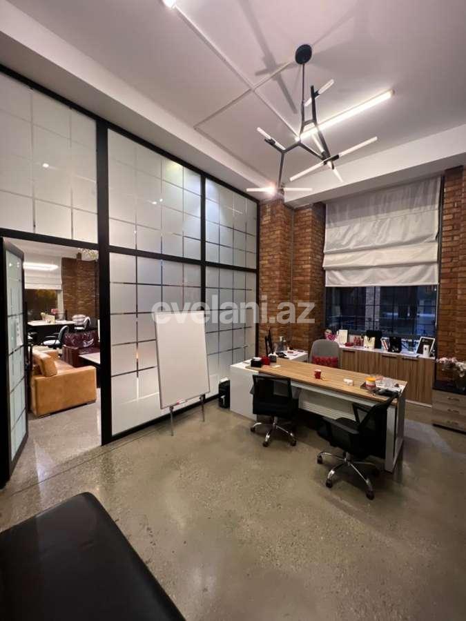 Kirayə verilir, ofis, 3 otaqlı, 180 m², Bakı, Səbail r, İçəri Şəhər m.