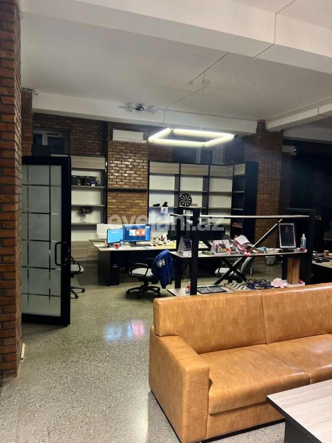 Kirayə verilir, ofis, 3 otaqlı, 180 m², Bakı, Səbail r, İçəri Şəhər m.