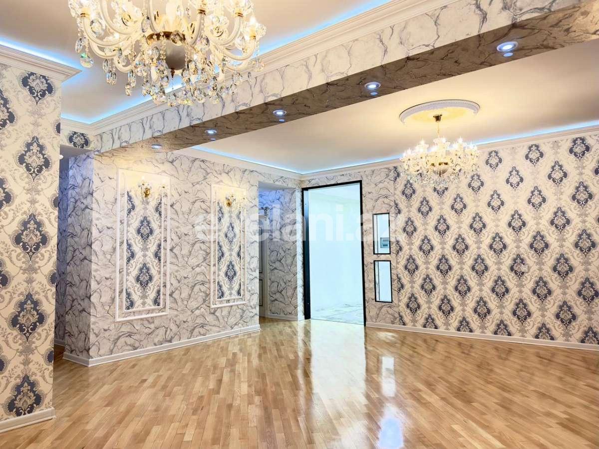 Satılır, yeni tikili, 5 otaqlı, 150 m², Bakı, Xətai r, Əhmədli q, Əhmədli m.