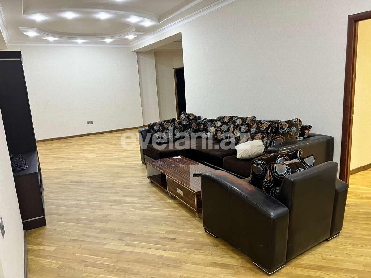 Сдаётся, новостройка, 4-комнаты, 211 m², Баку, Ясамальский r, Элмляр Академиясы m.