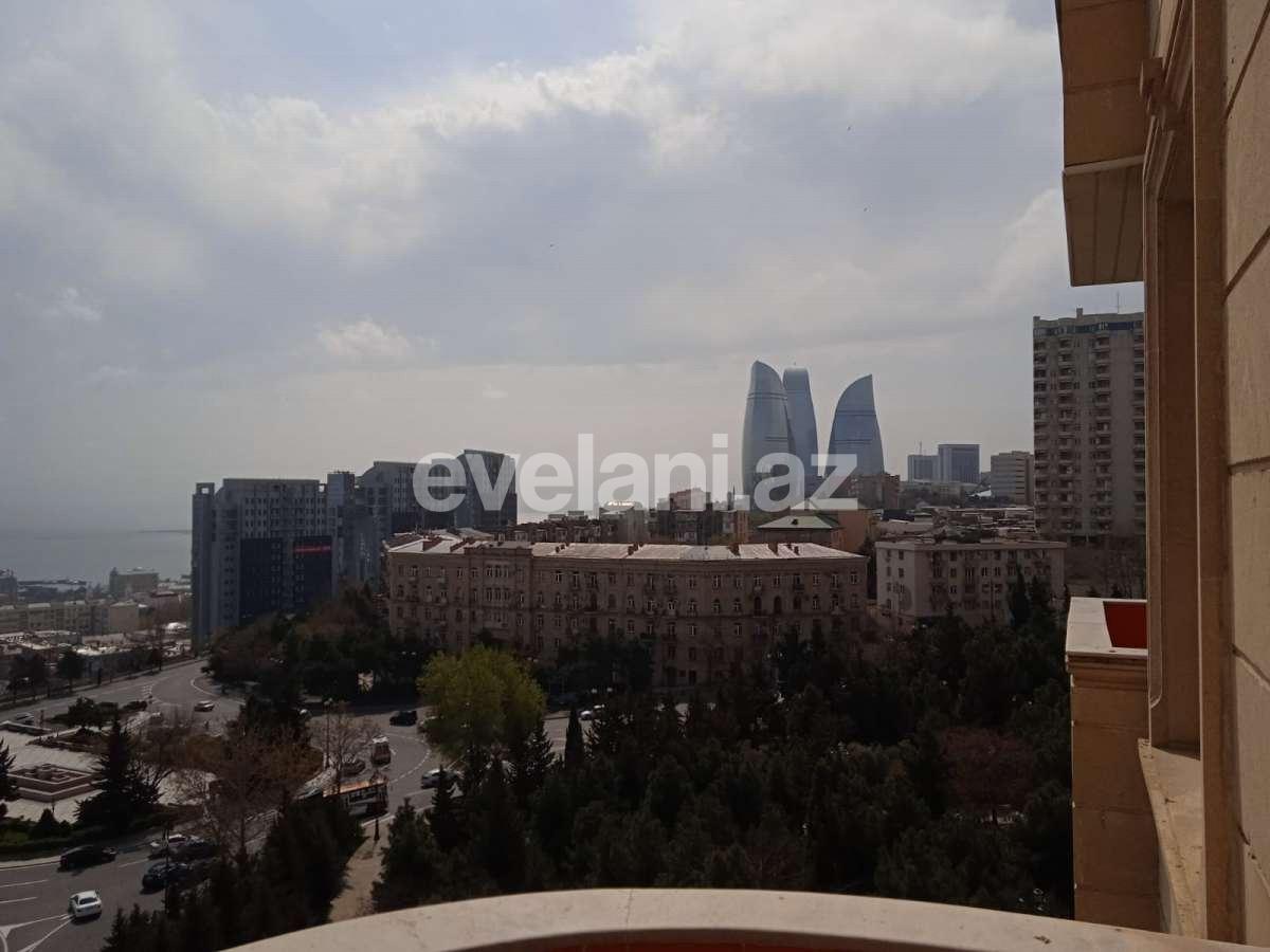 Сдаётся, новостройка, 4-комнаты, 211 m², Баку, Ясамальский r, Элмляр Академиясы m.