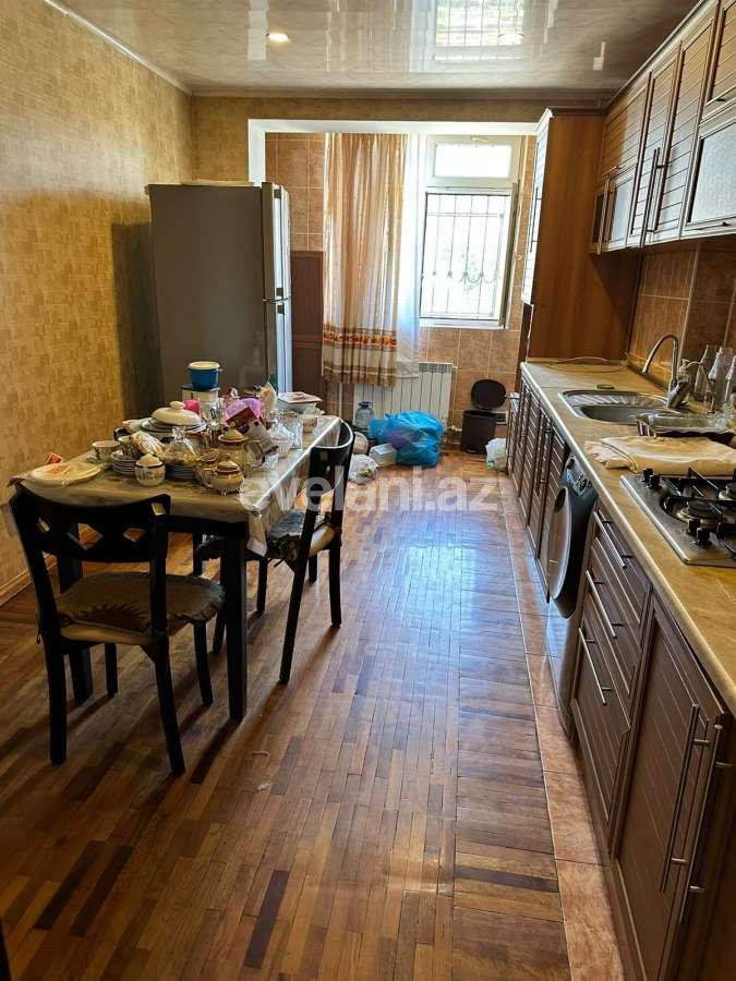 Satılır, köhnə tikili, 5 otaqlı, 120 m², Bakı, Xətai r, Əhmədli q, Əhmədli m.