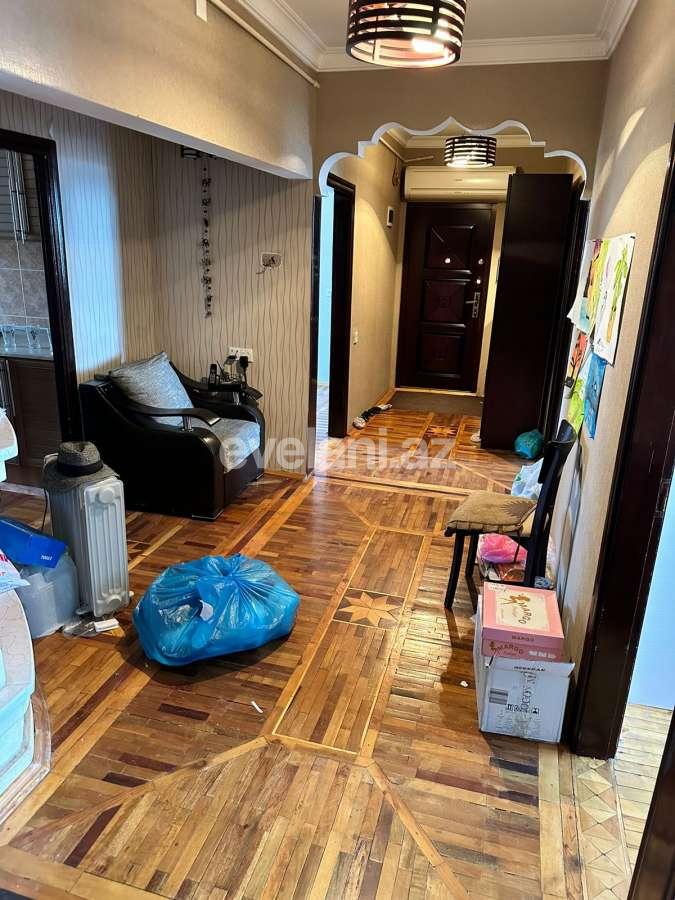 Satılır, köhnə tikili, 5 otaqlı, 120 m², Bakı, Xətai r, Əhmədli q, Əhmədli m.