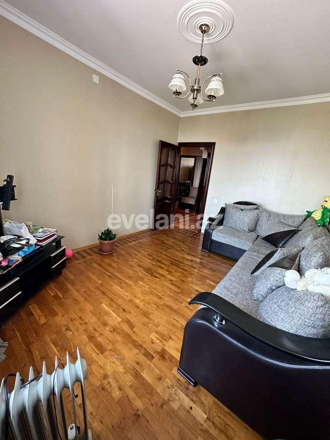 Satılır, köhnə tikili, 5 otaqlı, 120 m², Bakı, Xətai r, Əhmədli q, Əhmədli m.