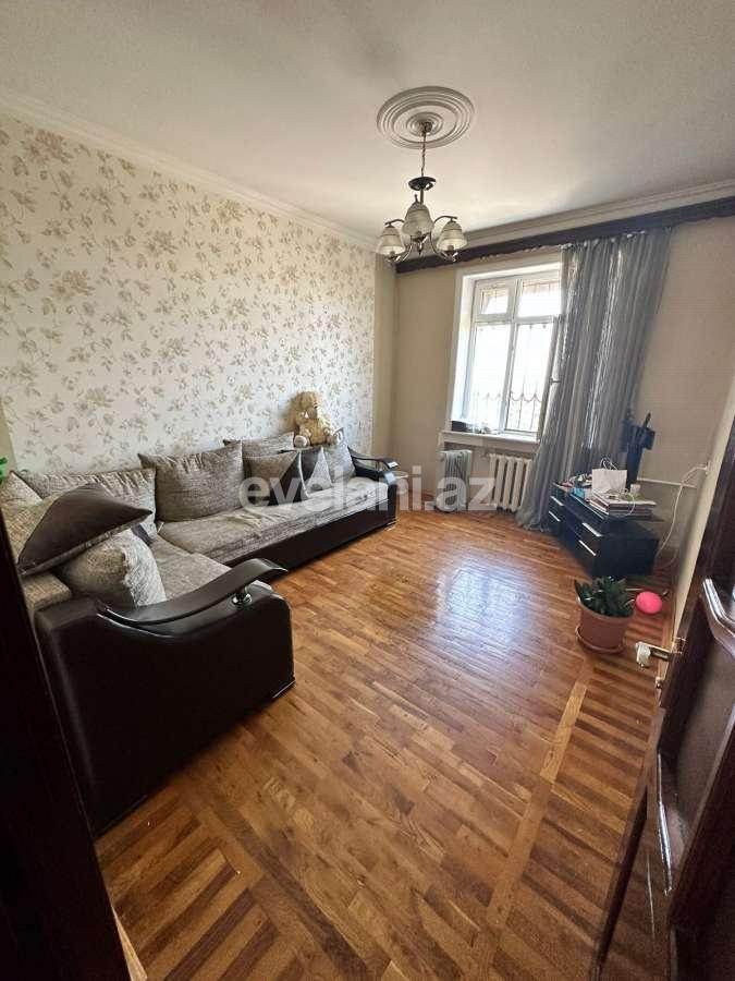 Satılır, köhnə tikili, 5 otaqlı, 120 m², Bakı, Xətai r, Əhmədli q, Əhmədli m.