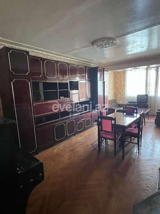 Satılır, köhnə tikili, 3 otaqlı, 80 m², Bakı, Nərimanov r, Gənclik m.