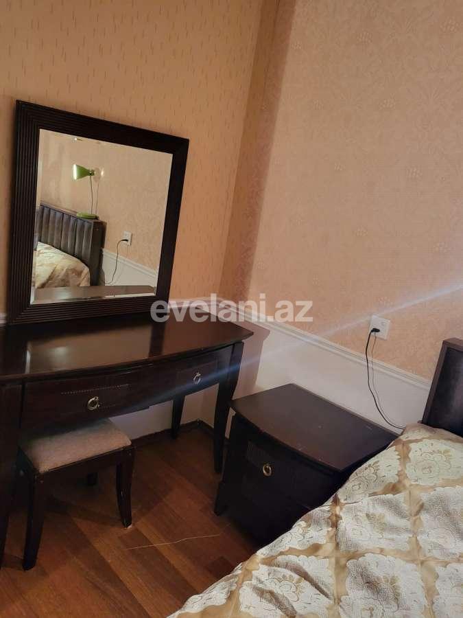 Rent, old building, 3 room, 70 m², Baku, Surakhani r, Gunashli d.