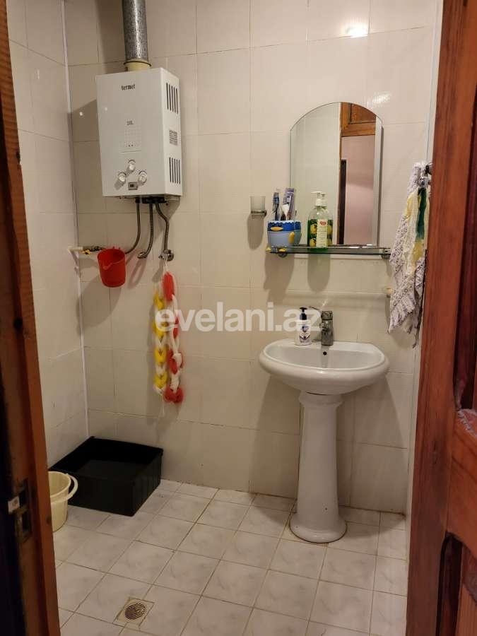 Rent, old building, 3 room, 70 m², Baku, Surakhani r, Gunashli d.