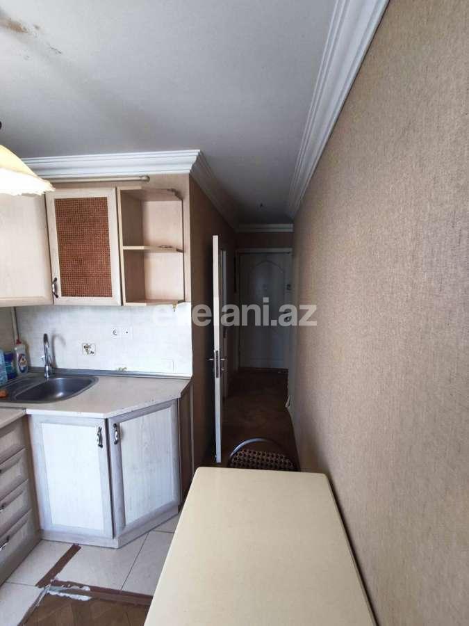 Продаётся, вторичка, 2-комнаты, 45 m², Баку, Ясамальский r, Элмляр Академиясы m.
