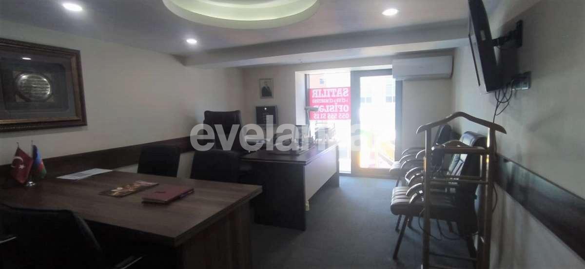 Сдаётся, офис, 2-комнаты, 70 m², Баку, Ясамальский r, Иншаатчылар m.