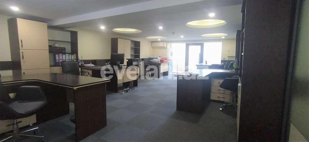 Сдаётся, офис, 2-комнаты, 70 m², Баку, Ясамальский r, Иншаатчылар m.