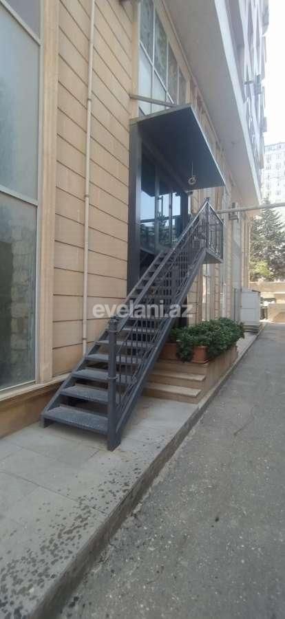 Сдаётся, офис, 2-комнаты, 70 m², Баку, Ясамальский r, Иншаатчылар m.