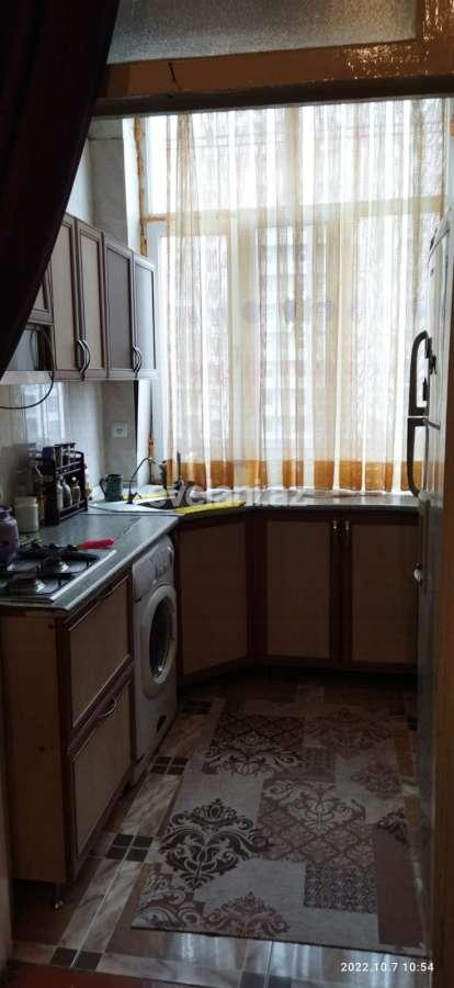 Rent, old building, 2 room, 60 m², Baku, Narimanov r.
