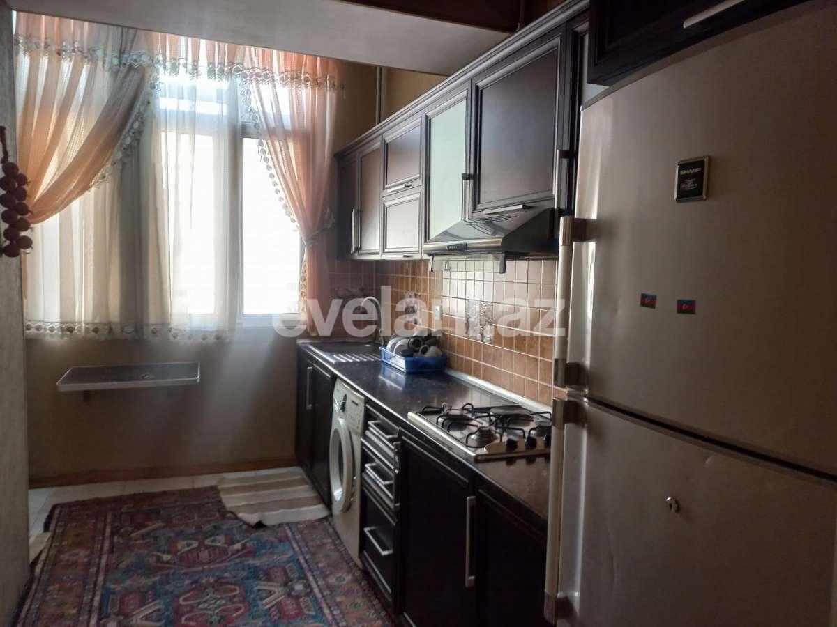 Kirayə verilir, köhnə tikili, 3 otaqlı, 80 m², Bakı, Səbail r, Bayıl q.