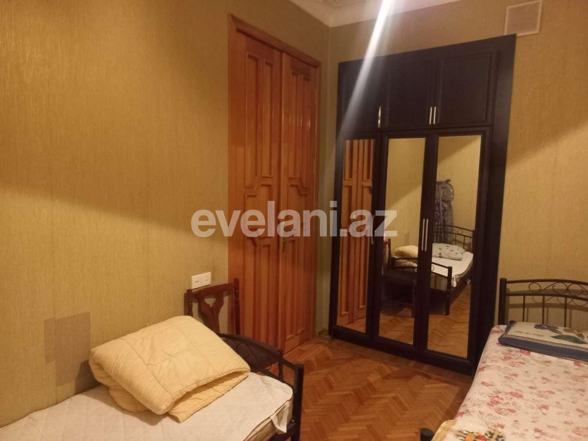 Kirayə verilir, köhnə tikili, 3 otaqlı, 80 m², Bakı, Səbail r, Bayıl q.