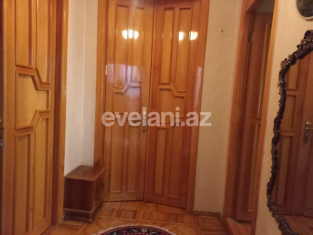 Kirayə verilir, köhnə tikili, 3 otaqlı, 80 m², Bakı, Səbail r, Bayıl q.