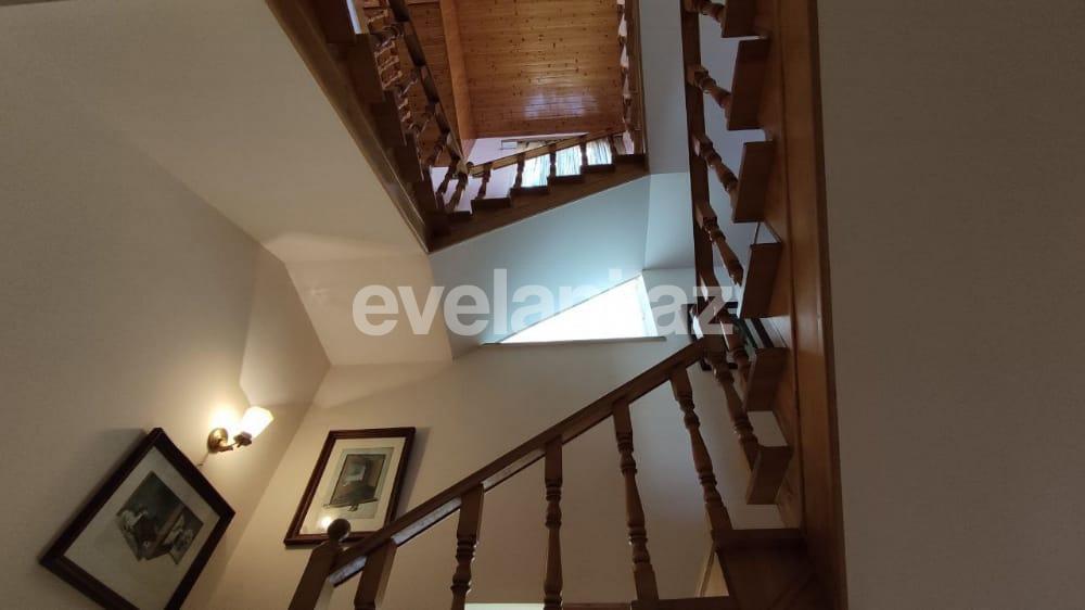 Satılır, həyət evi / bağ, 6 otaqlı, 250 m², Bakı, Səbail r, Badamdar q.