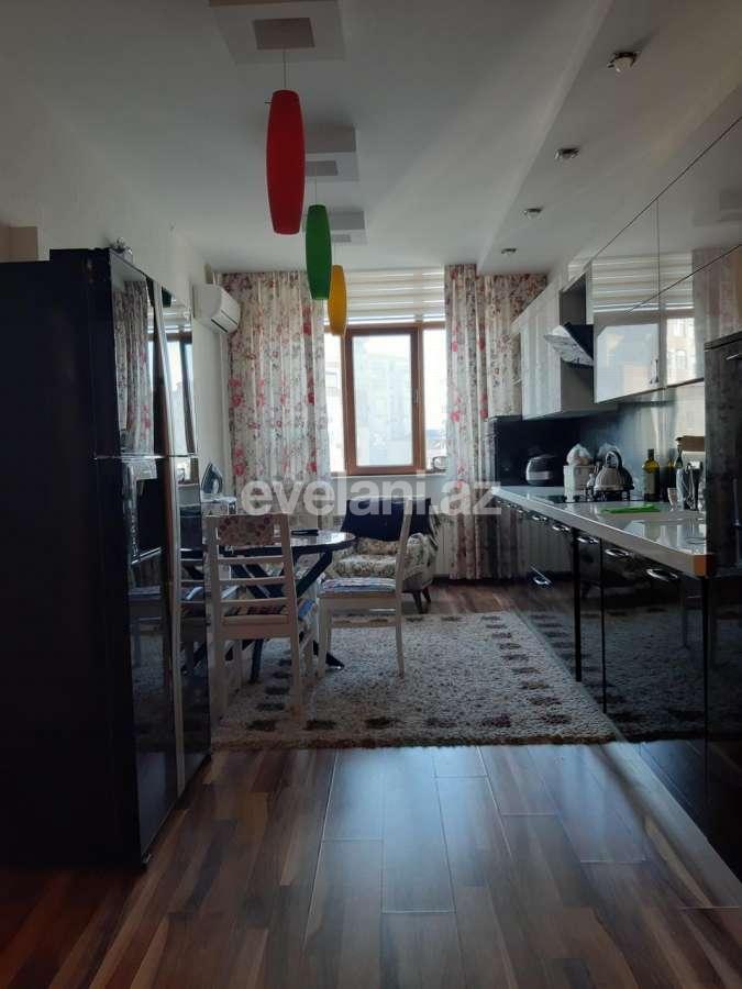 Satılır, yeni tikili, 3 otaqlı, 140 m², Bakı, Nəsimi r.