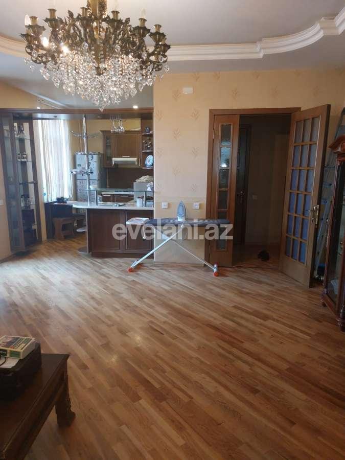 Kirayə verilir, köhnə tikili, 2 otaqlı, 55 m², Bakı, Nəsimi r, Sahil m.