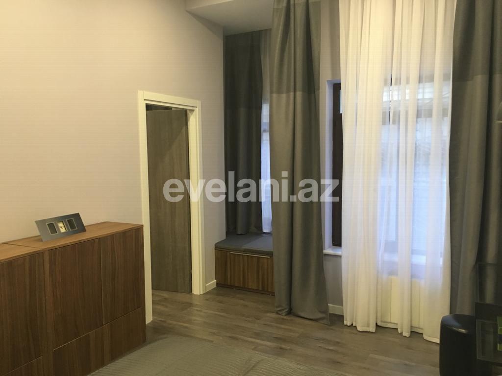 Kirayə verilir, köhnə tikili, 2 otaqlı, 78 m², Bakı, Səbail r, Sahil m.