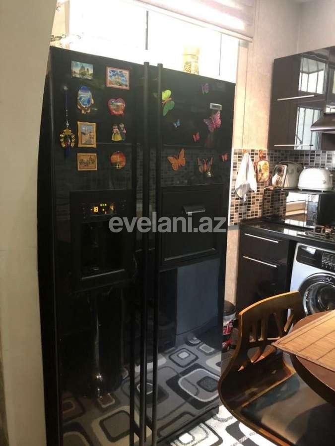 Kirayə verilir, köhnə tikili, 3 otaqlı, 70 m², Bakı, Nəsimi r, 4-cü mikrorayon q, Memar Əcəmi m.