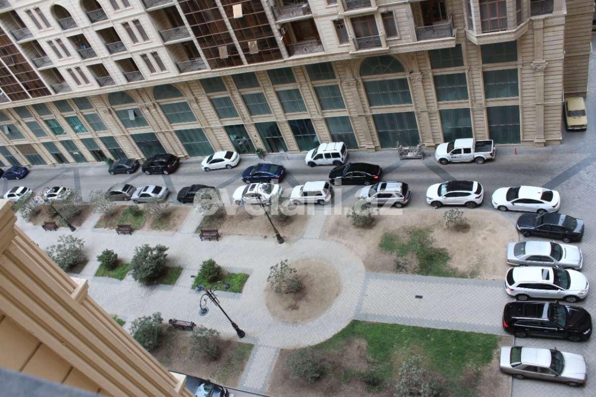 Rent, new building, 3 room, 171 m², Baku, Nasimi r, 28 may m.