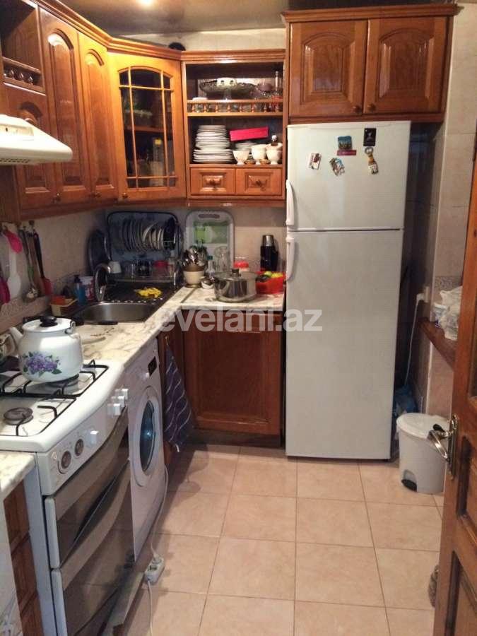 Rent, old building, 3 room, 75 m², Baku, Yasamal r.