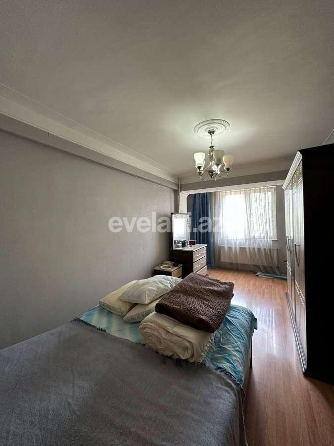 Satılır, köhnə tikili, 3 otaqlı, 100 m², Bakı, Yasamal r, Elmlər Akademiyası m.