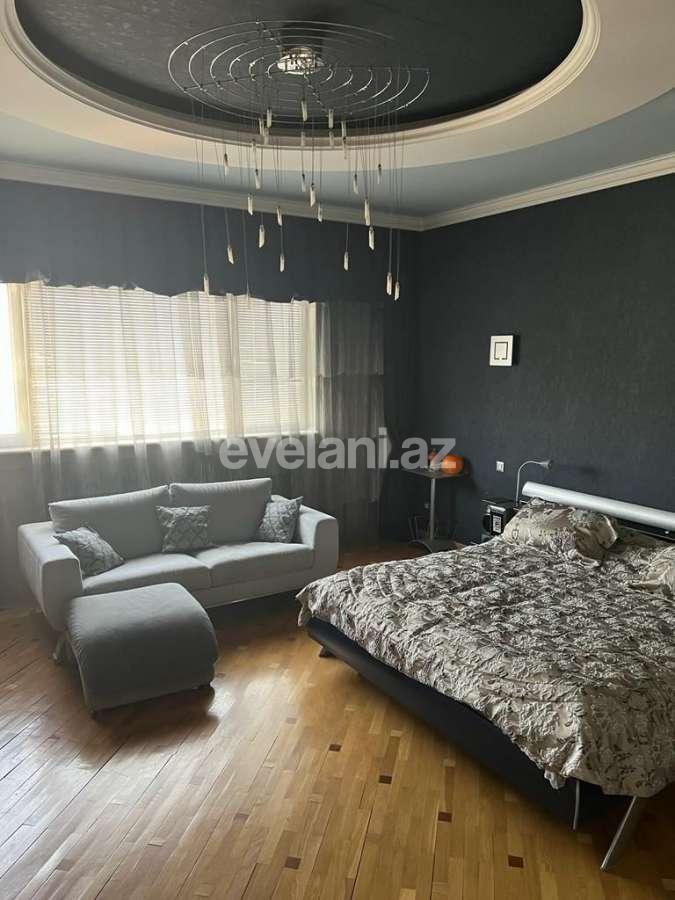 Satılır, yeni tikili, 6 otaqlı, 240 m², Bakı, Binəqədi r, 8-ci mikrorayon q, Azadlıq prospekti m.