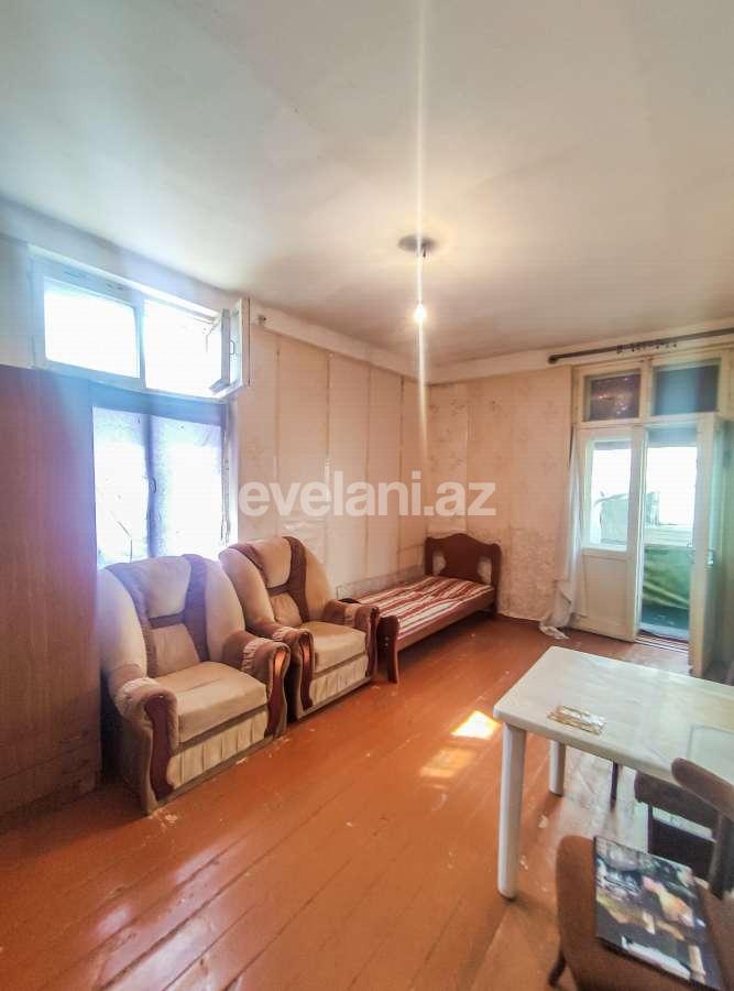 Satılır, köhnə tikili, 1 otaqlı, 30 m², Bakı, Nizami r, Qara Qarayev m.