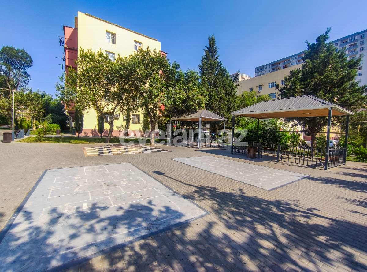 Satılır, köhnə tikili, 1 otaqlı, 30 m², Bakı, Nizami r, Qara Qarayev m.