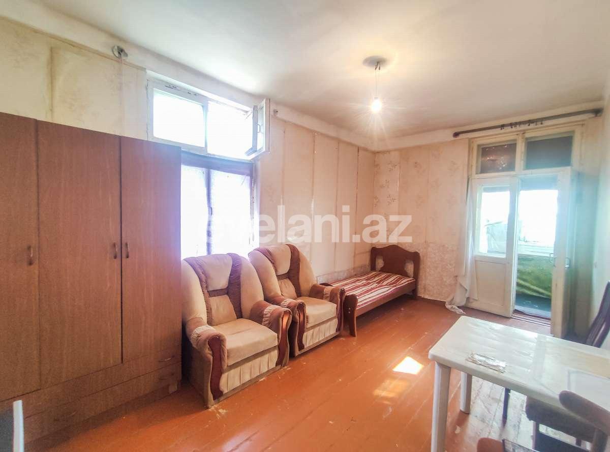 Satılır, köhnə tikili, 1 otaqlı, 30 m², Bakı, Nizami r, Qara Qarayev m.