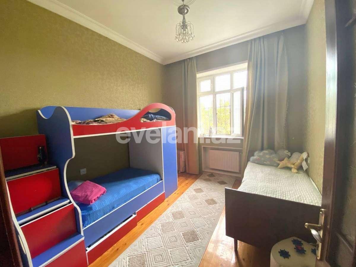 Satılır, həyət evi / bağ, 6 otaqlı, 170 m², Bakı, Binəqədi r, M. Rəsulzadə q.