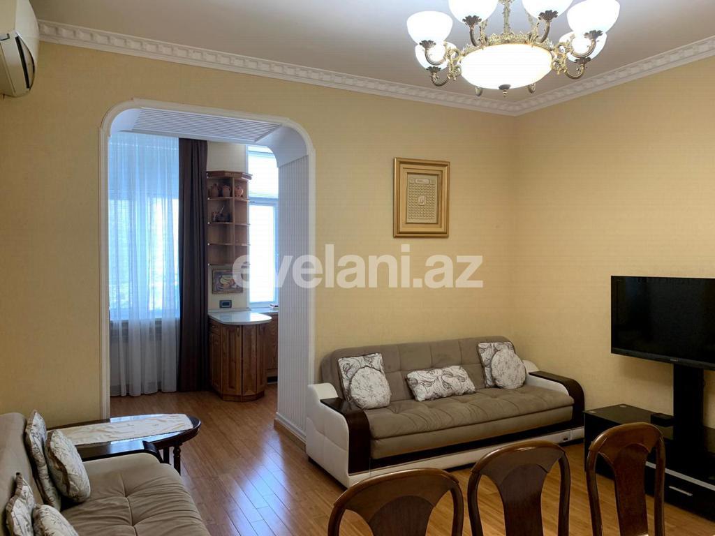 Продаётся, вторичка, 3-комнаты, 89.99 m², Баку, Сабаильский r, Ичери Шехер m.