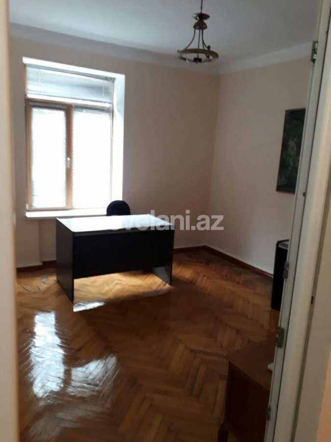 Продаётся, вторичка, 3-комнаты, 85 m², Баку, Ясамальский r, Элмляр Академиясы m.