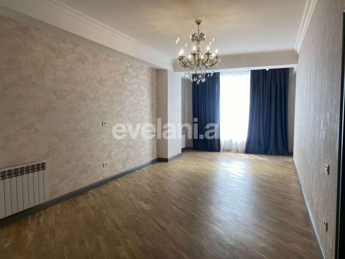Satılır, yeni tikili, 2 otaqlı, 83 m², Bakı, Nəsimi r.