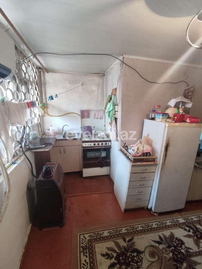 Satılır, həyət evi / bağ, 3 otaqlı, 65 m², Bakı, Yasamal r, İnşaatçılar m.