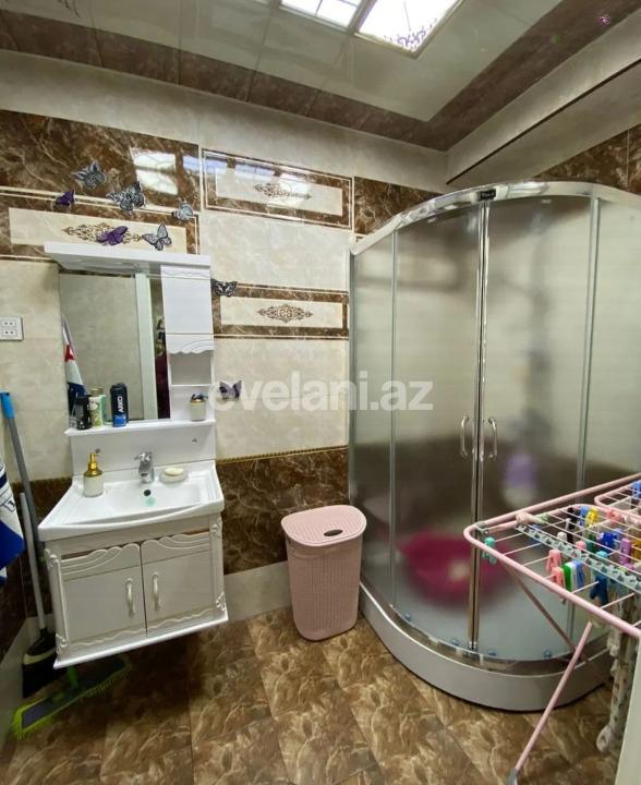 Satılır, yeni tikili, 2 otaqlı, 70 m², Bakı, Xətai r, Həzi Aslanov m.