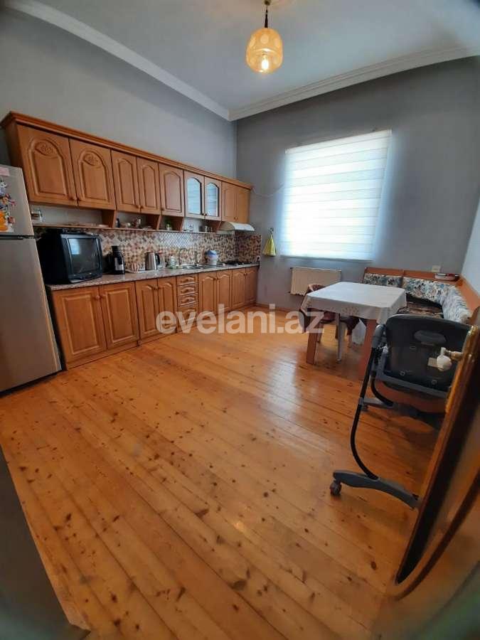Satılır, həyət evi / bağ, 6 otaqlı, 200 m², Bakı, Səbail r, Badamdar q.