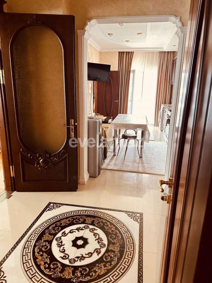 Kirayə verilir, yeni tikili, 3 otaqlı, 120 m², Bakı, Xətai r, 28 may m.